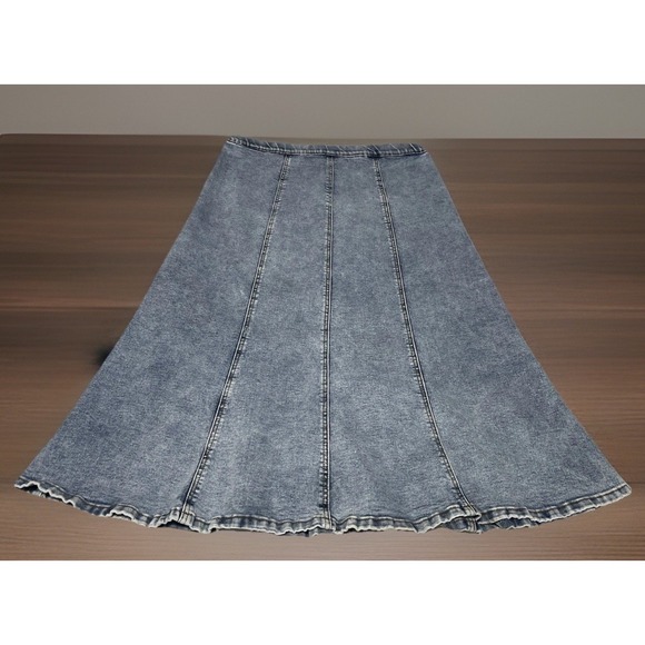 Cato Est. 1946 Denim Women's Blue Size 10 Denim Skirt Minimalist Boho Retro - Picture 3 of 7